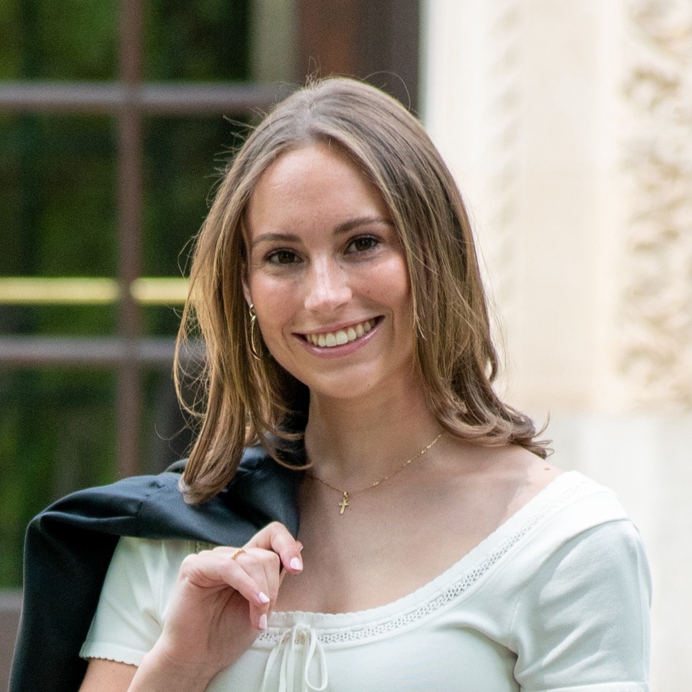 Meet your Posher, Anabel